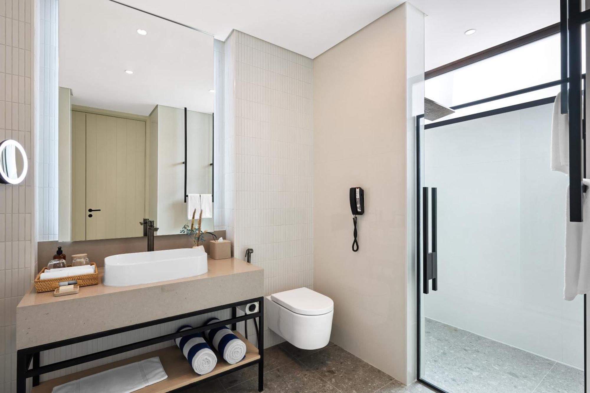 Bab Al Nojoum Hudayriyat Villas Abu Dhabi Room photo